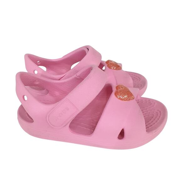 Crocs Kids Sandals Girls 7 Cross Strap Heart Charm Sandal Pink Water Shoes - Picture 3 of 7